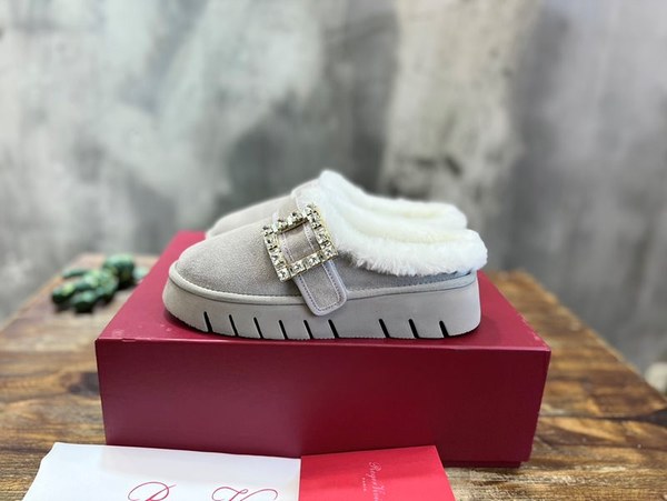 로저비비에 비브 윈터 퍼 스트라스 버클 슬리퍼 브라운 [매장가 210만원대]