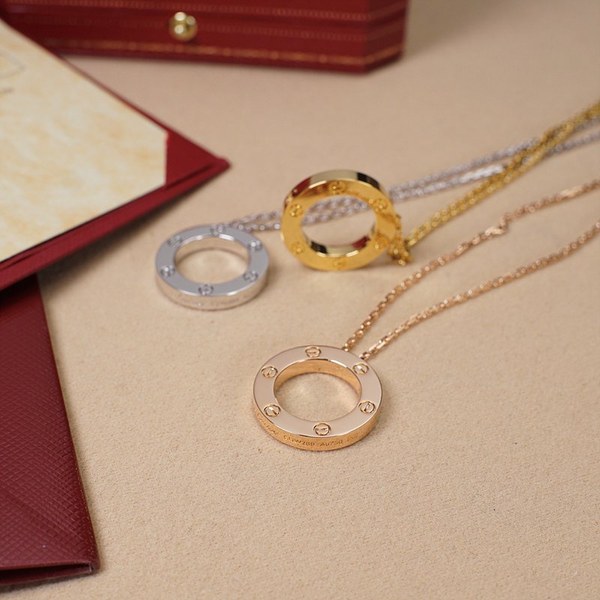 까르띠에 LOVE 팬던트 3color [매장가 655만원대]