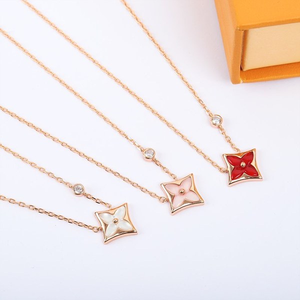 루이비통 컬러 블라썸 BB 스타 펜던트, 핑크골드 3color [매장가 421만원대]