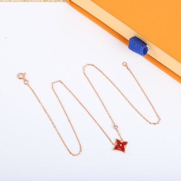 루이비통 컬러 블라썸 BB 스타 펜던트, 핑크골드 3color [매장가 421만원대]