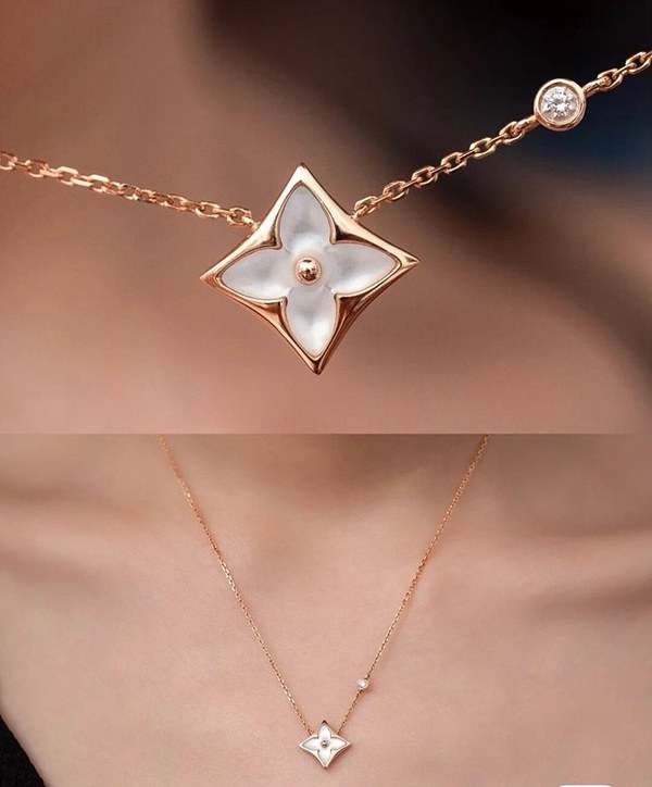 루이비통 컬러 블라썸 BB 스타 펜던트 [매장가 412만원대]