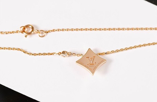 루이비통 컬러 블라썸 BB 스타 펜던트 [매장가 412만원대]