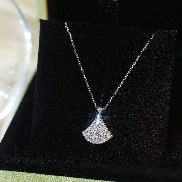 불가리 디바스 드림 네크리스 2color [매장가 810만원대]