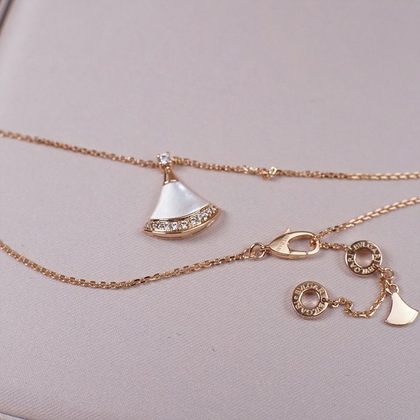 불가리 디바스 드림 네크리스 [매장가 505만원대]