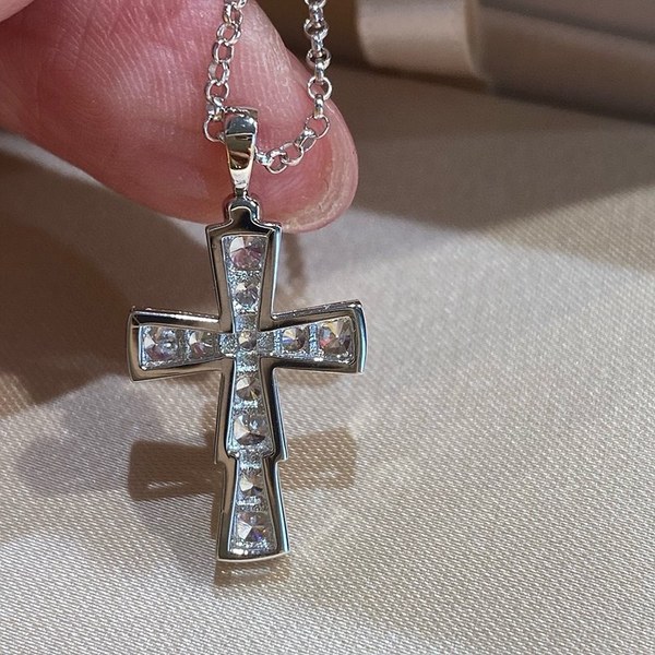 불가리 크로스 펜던트 네크리스 2color [매장가 515만원대]