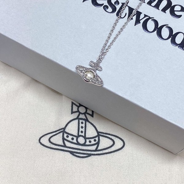 비비안웨스트우드 올림피아 펄 목걸이 [매장가 38만원대]