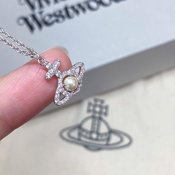 비비안웨스트우드 올림피아 펄 목걸이 [매장가 38만원대]