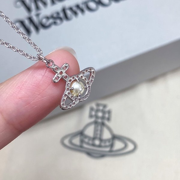 비비안웨스트우드 올림피아 펄 목걸이 [매장가 38만원대]