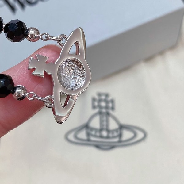 비비안웨스트우드 메살린 초커 목걸이 [매장가 48만원대]