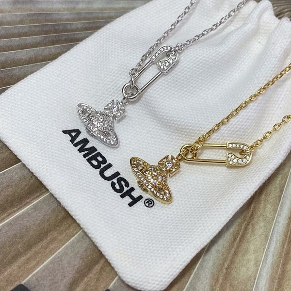 비비안웨스트우드 루크리스 목걸이 2color [매장가 43만원대]