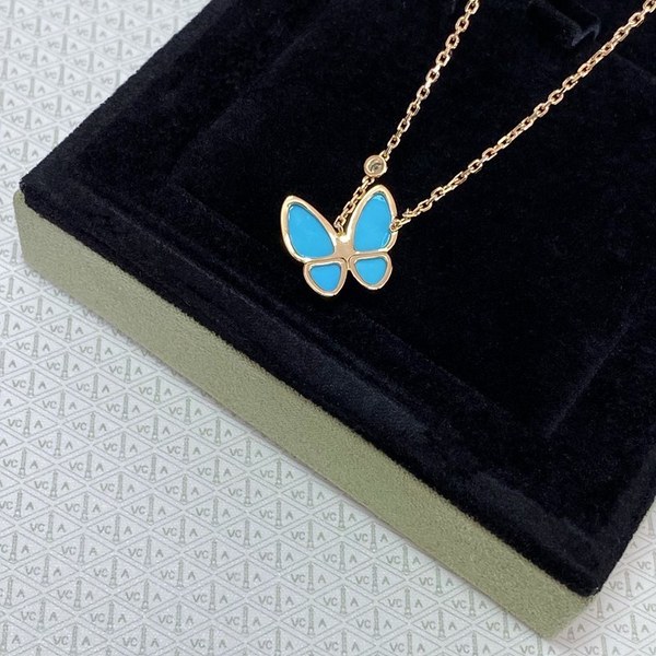 반클리프 투 버터플라이 펜던트