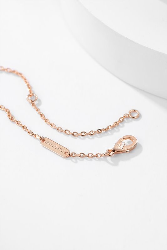 반클리프 코스모스 미디엄 모델 클립 펜던트