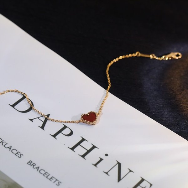 반클리프 스위트 알함브라 하트 브레이슬릿 [매장가 221만원대]