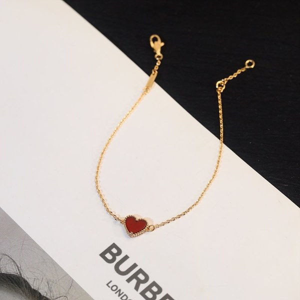 반클리프 스위트 알함브라 하트 브레이슬릿 [매장가 221만원대]