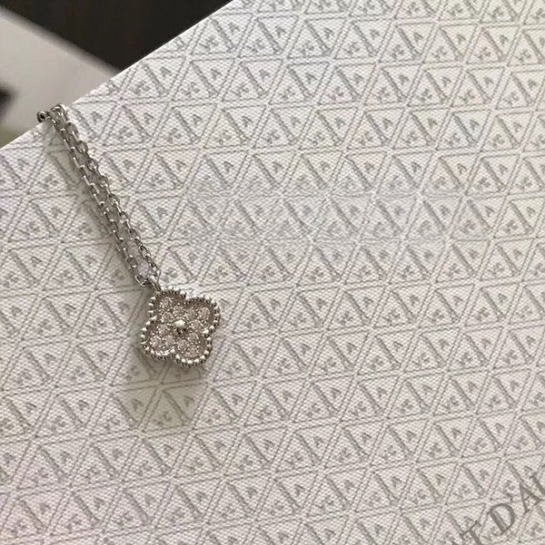 반클리프 스위트 알함브라 펜던트 [매장가 491만원대]