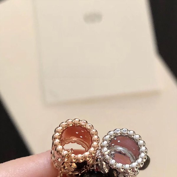 반클리프 뼤르릴 클로버 펜던트 2color [매장가 705만원대]