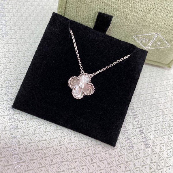 반클리프 빈티지 알함브라 펜던트 [매장가 570만원대]