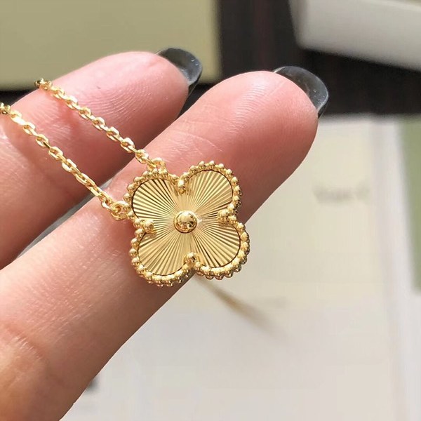 반클리프 빈티지 알함브라 펜던트 [매장가 530만원대]