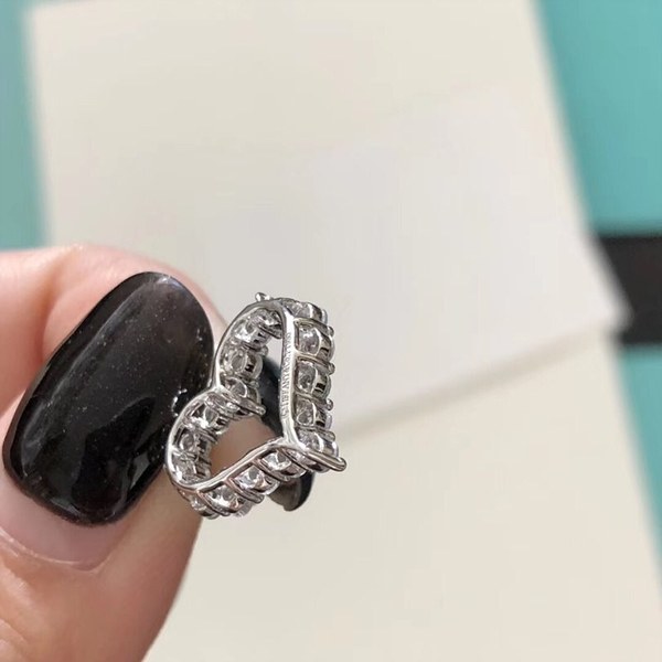 티파니앤코 하트 펜던트 네크리스 [매장가 285만원데]