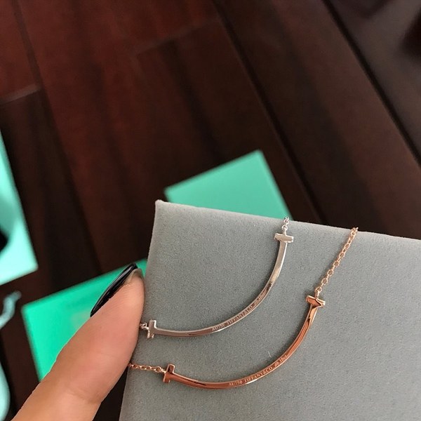 티파니앤코 T 스마일 네크리스 S 2color [매장가 459만원대]