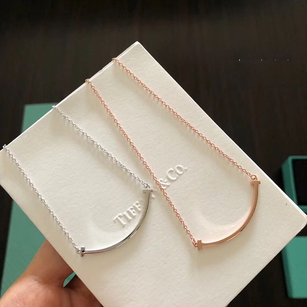 티파니앤코 T 스마일 네크리스 S 2color [매장가 170만원대]