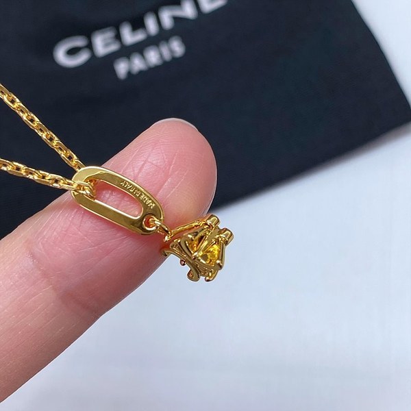 셀린느 트리옹프 솔리테어 목걸이 [매장가 75만원대]