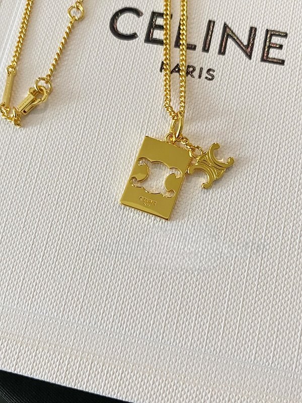 셀린느 세퍼러블 트리옹프 목걸이 [매장가 92만원대]