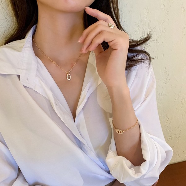 에르메스 다이아 목걸이 [매장가 240만원대]