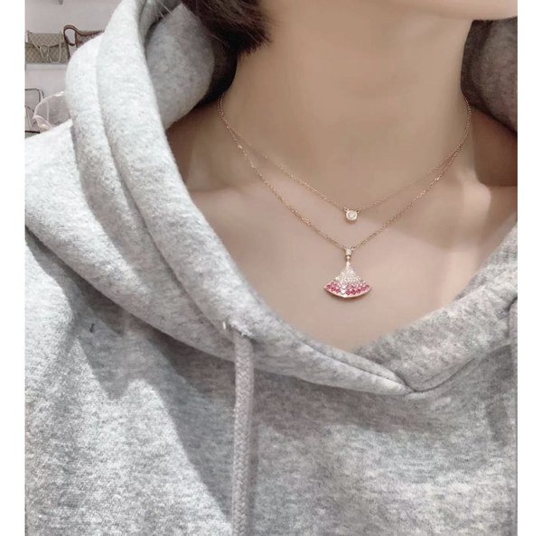 불가리 핑크디바 팬 목걸이 [매장가 240만원대]