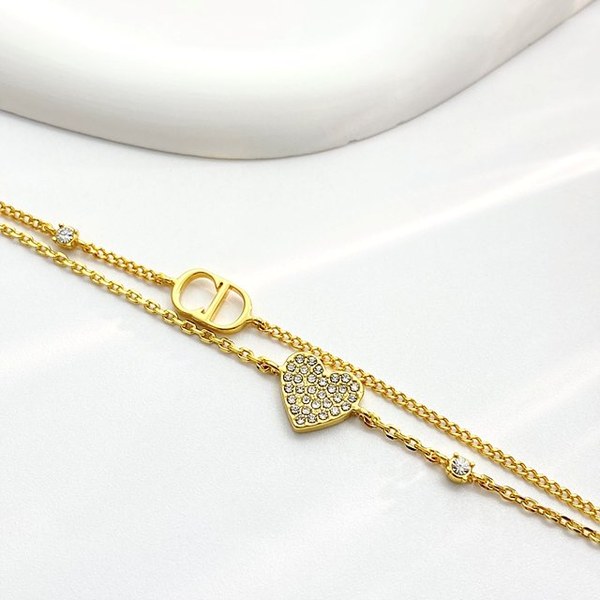 디올 Clair D Lune 팔찌 [매장가 85만원대]