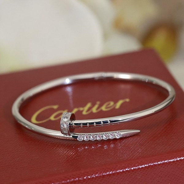 까르띠에 저스트 앵끌루 브레이슬릿 스몰 리버스 세팅 다이아몬드 3color