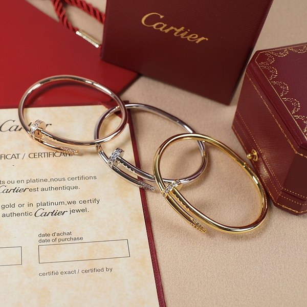 까르띠에 저스트 앵끌루 브레이슬릿 클래식 다이아몬드 3color
