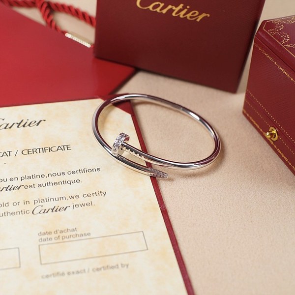 까르띠에 저스트 앵끌루 브레이슬릿 클래식 다이아몬드 3color