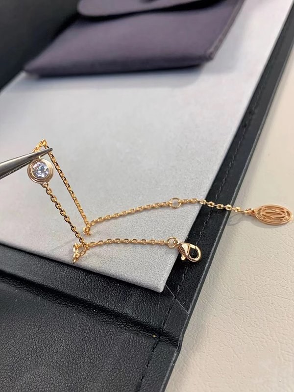 까르띠에 다무르 브레이슬릿 옐로우골드 [매장가 148만원대]