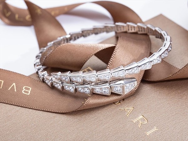 불가리 세르펜티 바이퍼 브레이슬릿 [매장가 1000만원대]