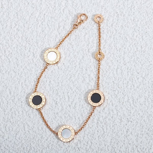 불가리 불가리 브레이슬릿 [매장가 620만원대]