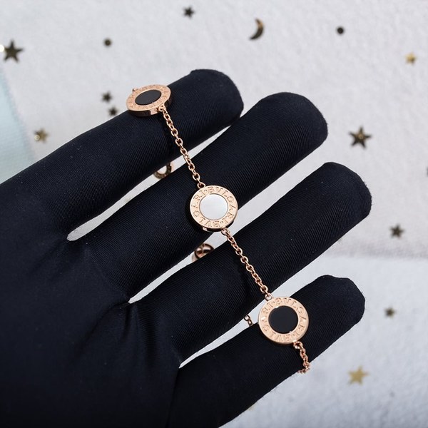 불가리 불가리 브레이슬릿 [매장가 620만원대]