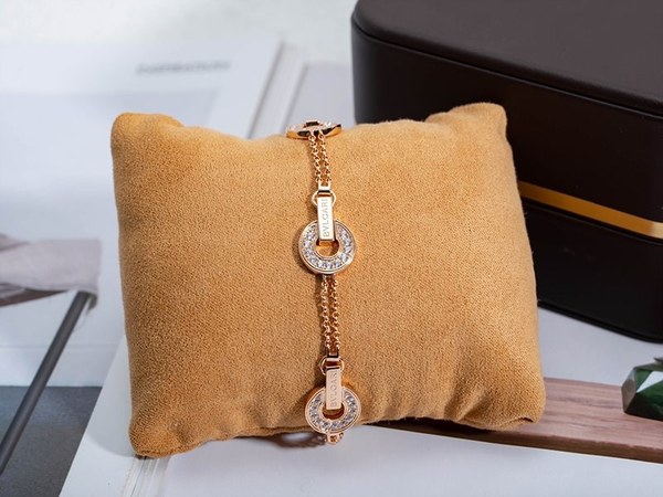 불가리 불가리 브레이슬릿 [매장가 620만원대]