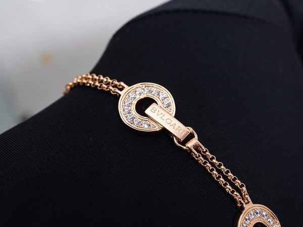 불가리 불가리 브레이슬릿 [매장가 620만원대]