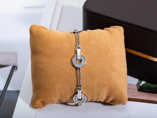 불가리 불가리 브레이슬릿 [매장가 620만원대]