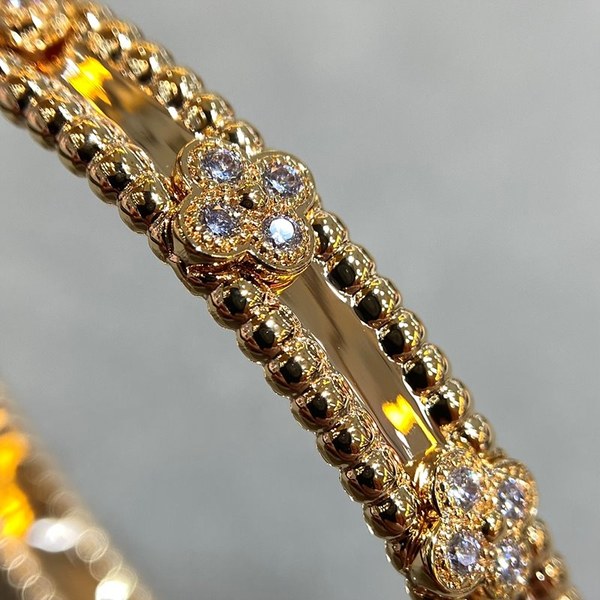 반클리프 뻬를리 스위트 클로버 브레이슬릿 2color