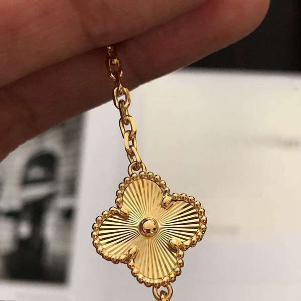 반클리프 빈티지 알함브라 브레이슬릿