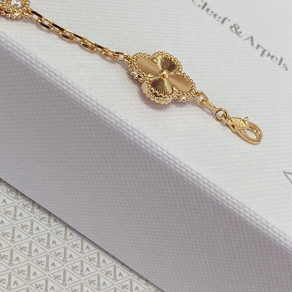 반클리프 빈티지 알함브라 브레이슬릿