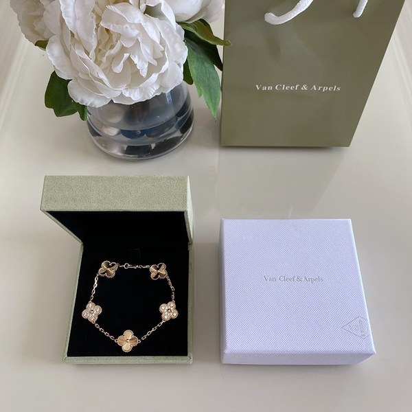 반클리프 빈티지 알함브라 브레이슬릿