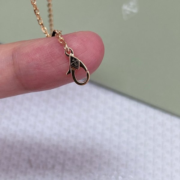 반클리프 럭키 스프링 브레이슬릿 [매장가 745만원대]