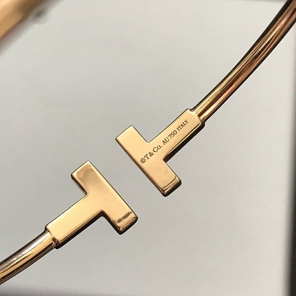 티파니앤코 T 다이아몬드 와이어 브레이슬릿 3color [매장가 740만원대]