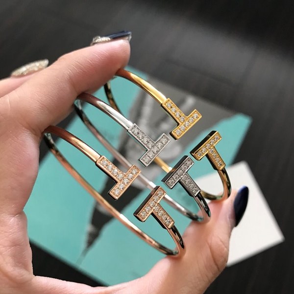 티파니앤코 T 다이아몬드 와이어 브레이슬릿 3color [매장가 740만원대]