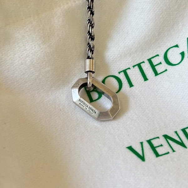 보테가베네타 파셋 체인 브레이슬릿 [매장가 84만원대]