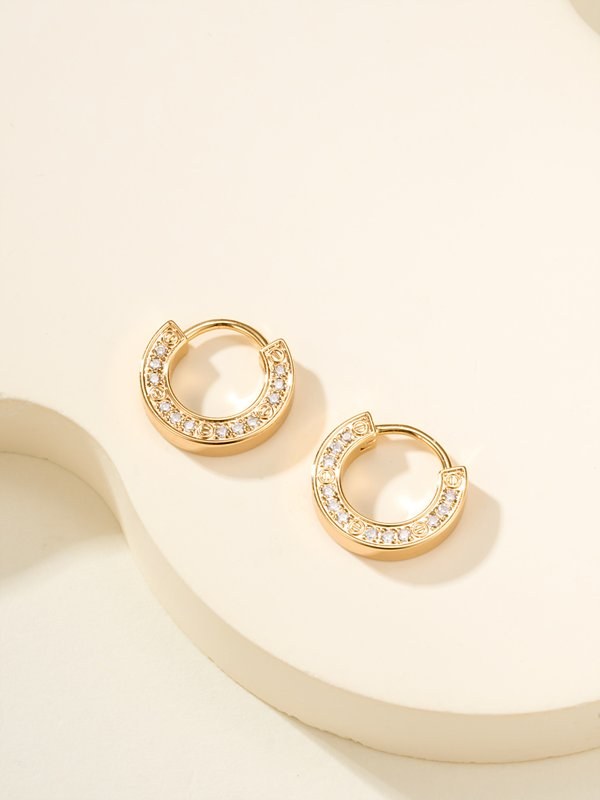 까르띠에 LOVE 싱글 이어링 파베 세팅 2color [매장가 351만원대]