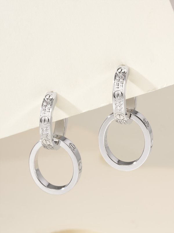 까르띠에 LOVE 이어링 세미 파베 2color